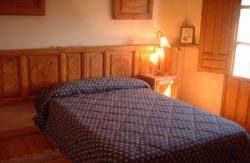 se admiten mascotas perros en El Camino Real Villovela de Pir&oacute;n Segovia 5