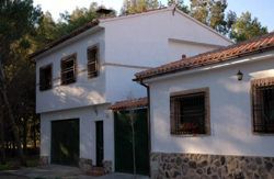 La Rinconada con perros alojamientos La Casa de la Veleta ir a la playa casasrurales escapada con perro a La Rinconada viajes a Toledo vacaciones con mascotas 2020 españa