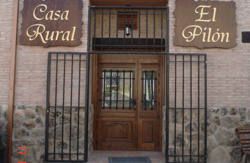 se admiten mascotas perros en El Pilón Hinojosa de San Vicente Toledo