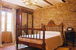 se admiten mascotas perros en Turismo rural La Yesa La Yesa Nieve, Valencia 5