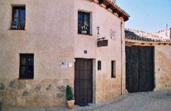 alojamientos Casa Lindos Huéspedes vacaciones en Villasexmir hoteles en Valladolid admiten perros escapada con mascota viajar con perro a Villasexmir vacaciones verano