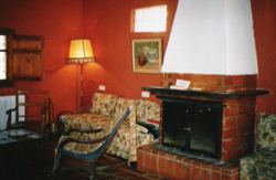 se admiten mascotas perros en Mas&iacute;a San Joaqu&iacute;n Agres Alicante 3