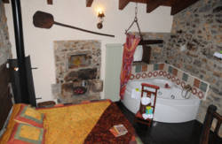 se admiten mascotas perros en Casas Entre Babia y la Luna Villafeliz de Babia León 5