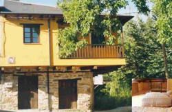 alojamientos Casa el Susurro vacaciones en Villanueva de Valdueza hoteles en León admiten perros escapada con mascota viajar con perro a Villanueva de Valdueza vacaciones verano