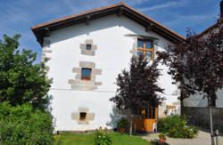 alojamientos Casa Rural Azpikoetxea ir a la playa casasrurales escapada con perro a Etxarri Larraun viajes a Navarra vacaciones con mascotas 2020 españa